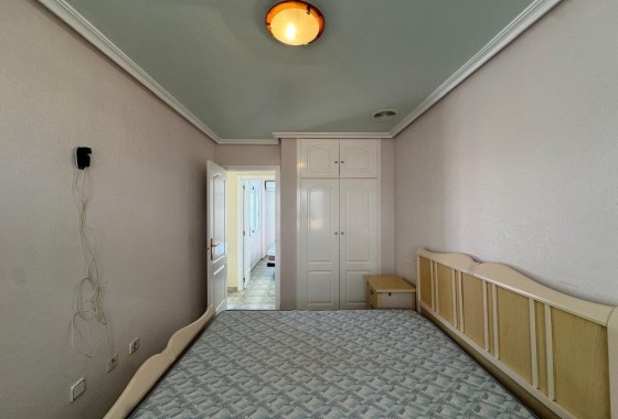 Resale - Townhouse -
Guardamar del Segura - Urbanizaciones