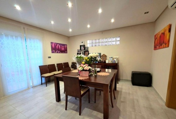 Resale - Townhouse -
Orihuela Costa - Altos de Campoamor