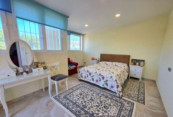 Resale - Townhouse -
Orihuela Costa - Altos de Campoamor