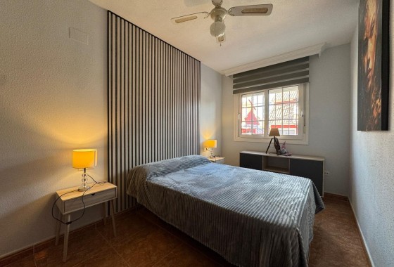 Resale - Townhouse -
Orihuela Costa - Los Dolses