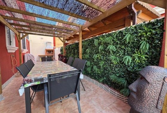 Resale - Townhouse -
Orihuela Costa - Los Dolses