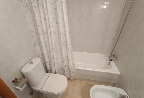Herverkoop - Appartement / Flat -
Torrevieja - Playa de los Locos