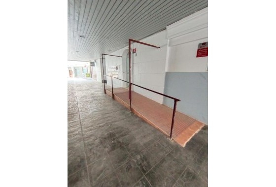 Herverkoop - Appartement / Flat -
Torrevieja - Playa de los Locos