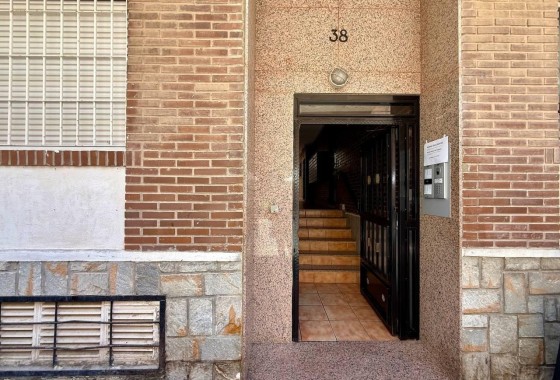 Wiederverkauf - Wohnung / Apartment -
Torrevieja - Playa del Cura