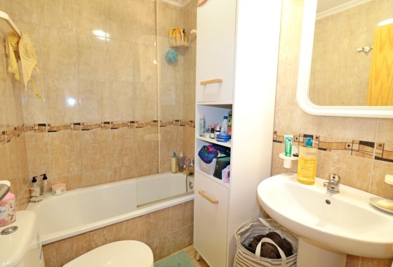Resale - Apartment / Flat -
Formentera del Segura - Pueblo 5