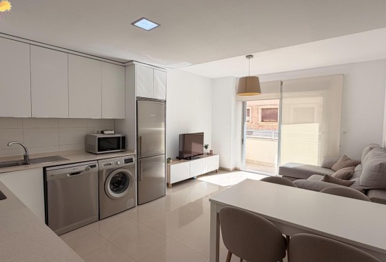 Herverkoop - Appartement / Flat -
Torrevieja - Parque de las Naciones