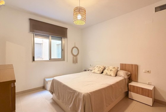 Herverkoop - Appartement / Flat -
Torrevieja - Parque de las Naciones