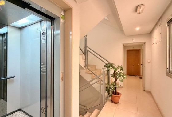Herverkoop - Appartement / Flat -
Torrevieja - Parque de las Naciones