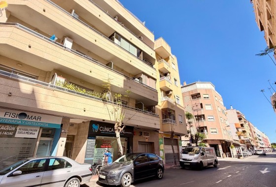 Herverkoop - Appartement / Flat -
Torrevieja - Parque de las Naciones