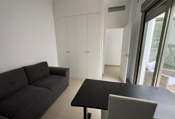 Wiederverkauf - Reihenhaus -
Torrevieja - Punta Prima