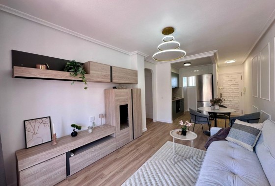 Herverkoop - Appartement / Flat -
Torrevieja