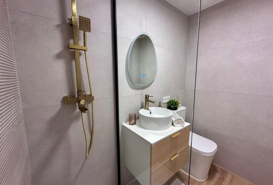 Herverkoop - Appartement / Flat -
Torrevieja