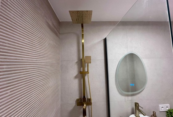 Herverkoop - Appartement / Flat -
Torrevieja