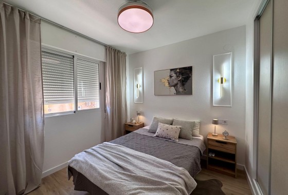 Herverkoop - Appartement / Flat -
Torrevieja