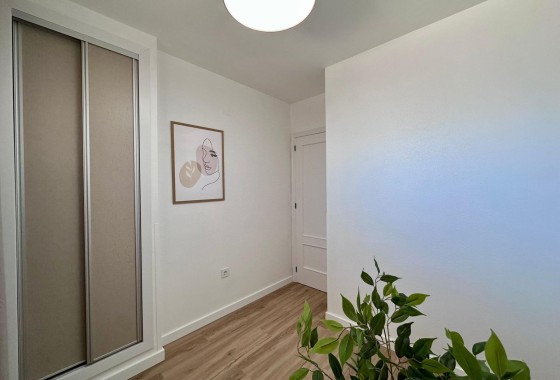 Herverkoop - Appartement / Flat -
Torrevieja