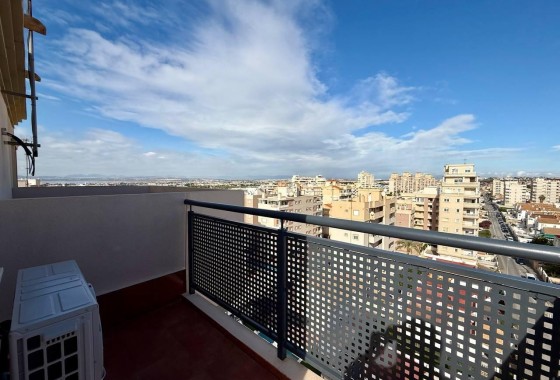 Wiederverkauf - Wohnung / Apartment -
Torrevieja - Nueva Torrevieja