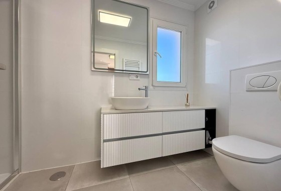 Wiederverkauf - Wohnung / Apartment -
Torrevieja - Nueva Torrevieja