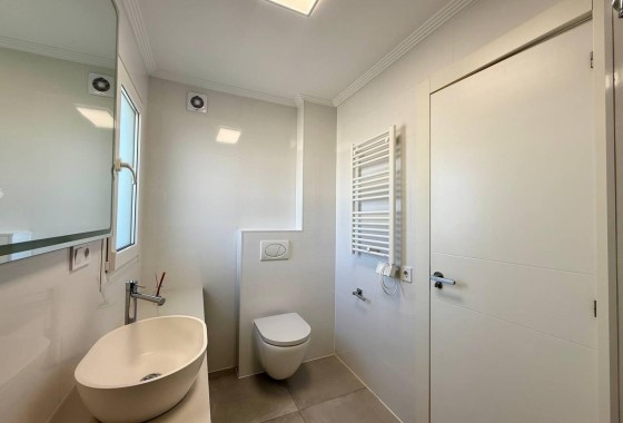 Wiederverkauf - Wohnung / Apartment -
Torrevieja - Nueva Torrevieja