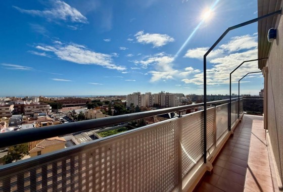 Wiederverkauf - Wohnung / Apartment -
Torrevieja - Nueva Torrevieja