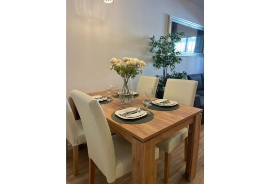 Wiederverkauf - Wohnung / Apartment -
Orihuela - Urbanización Perla del Mar