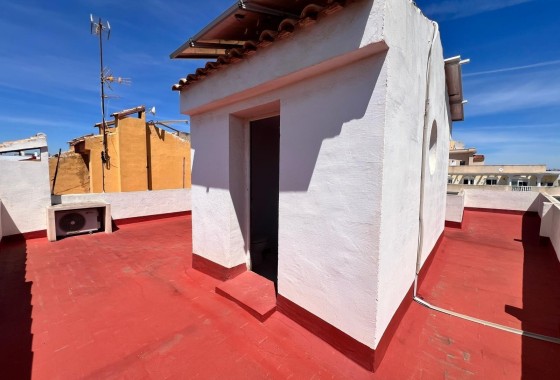 Wiederverkauf - Wohnung / Apartment -
Torrevieja