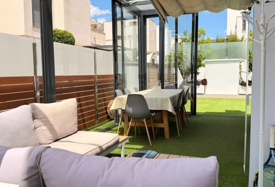 Wiederverkauf - Freistehende Villa -
Torrevieja - Aguas Nuevas