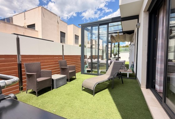 Wiederverkauf - Freistehende Villa -
Torrevieja - Aguas Nuevas