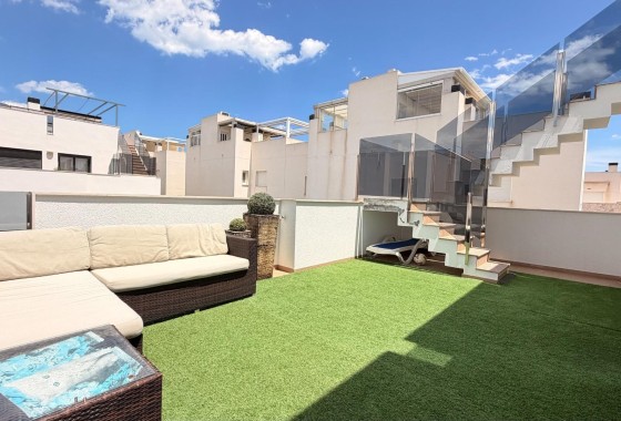 Wiederverkauf - Freistehende Villa -
Torrevieja - Aguas Nuevas