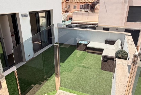 Wiederverkauf - Freistehende Villa -
Torrevieja - Aguas Nuevas