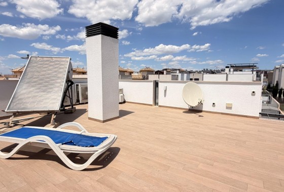 Wiederverkauf - Freistehende Villa -
Torrevieja - Aguas Nuevas