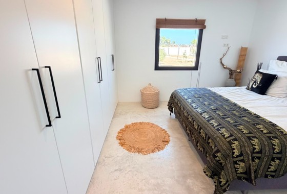 Resale - Detached Villa -
Pinoso