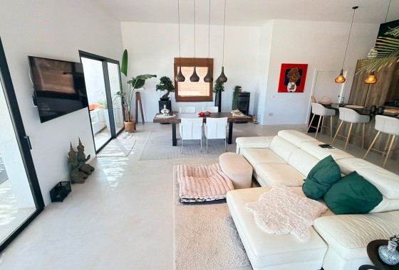 Resale - Detached Villa -
Pinoso