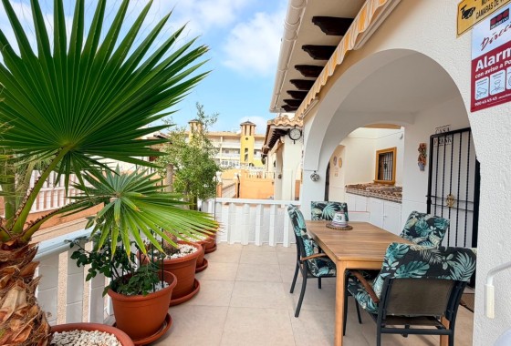 Revente - Villa jumelée -
Lomas de Cabo Roig - Playa Golf