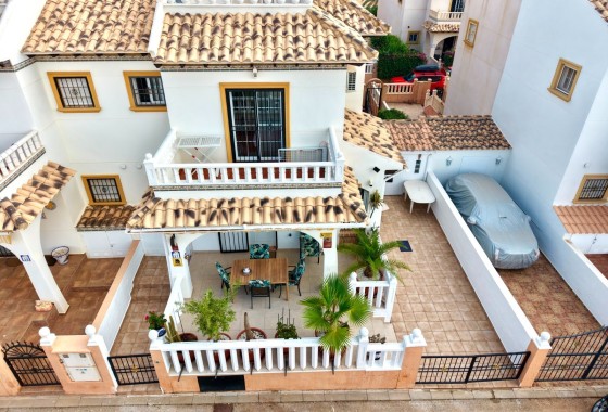 Revente - Villa jumelée -
Lomas de Cabo Roig - Playa Golf
