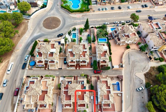 Revente - Villa jumelée -
Lomas de Cabo Roig - Playa Golf
