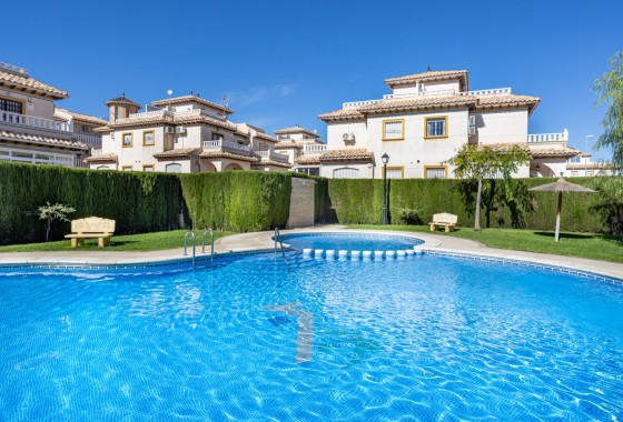 Revente - Villa jumelée -
Lomas de Cabo Roig - Playa Golf