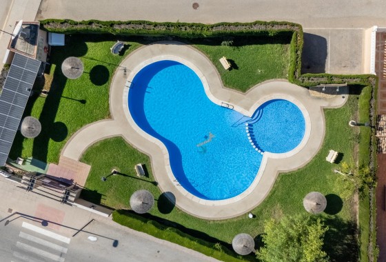 Revente - Villa jumelée -
Lomas de Cabo Roig - Playa Golf