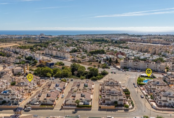 Revente - Villa jumelée -
Lomas de Cabo Roig - Playa Golf