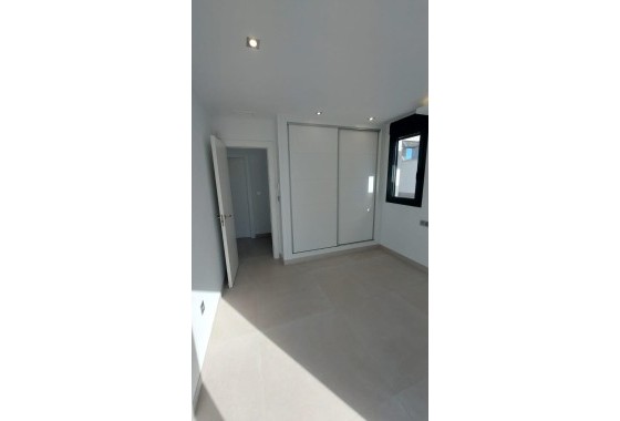 Herverkoop - Vrijstaande villa -
Torrevieja - Los Balcones