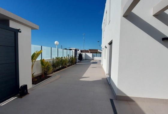 Herverkoop - Vrijstaande villa -
Torrevieja - Los Balcones