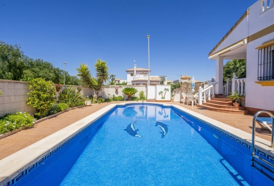Revente - Villa Individuelle -
Sucina