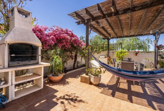 Revente - Villa Individuelle -
Sucina