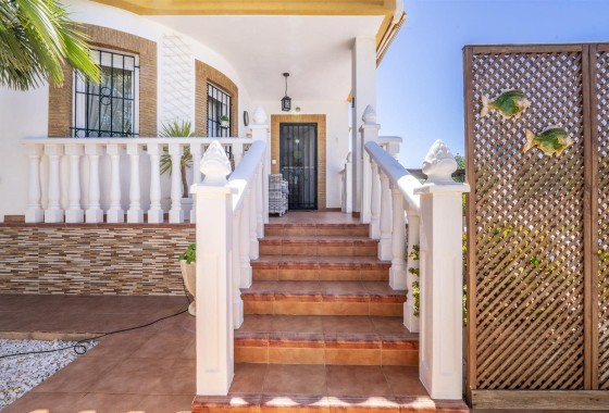 Revente - Villa Individuelle -
Sucina