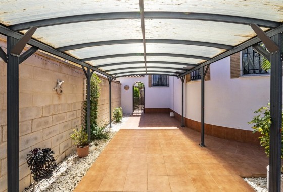 Revente - Villa Individuelle -
Sucina