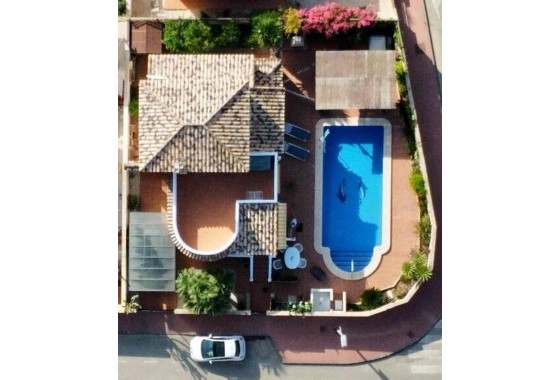 Revente - Villa Individuelle -
Sucina