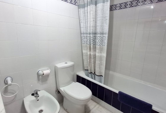 Herverkoop - Appartement / Flat -
Torrevieja - Playa de los Locos