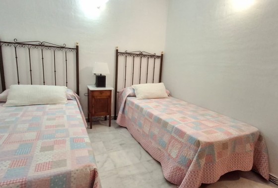 Herverkoop - Appartement / Flat -
Torrevieja - Playa de los Locos