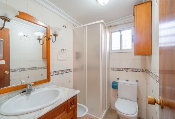 Herverkoop - Vrijstaande Villa -
Torrevieja - Orihuela Costa