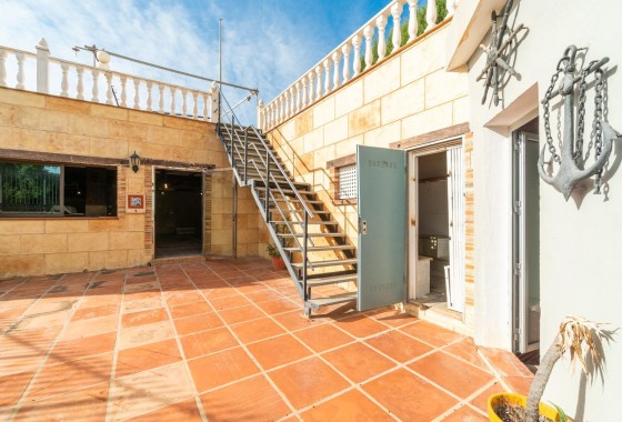 Herverkoop - Vrijstaande Villa -
Torrevieja - Orihuela Costa