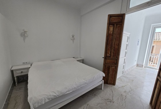 Venta - Apartamento / Piso -
Pinoso